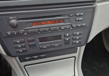 BMW X3 320.000 km 3.200 &euro; Inden 52459