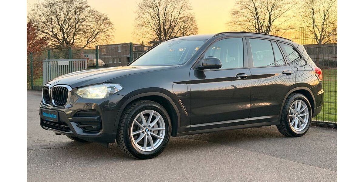 BMW X3 200.489 km 19.500 &euro; Würselen 52146