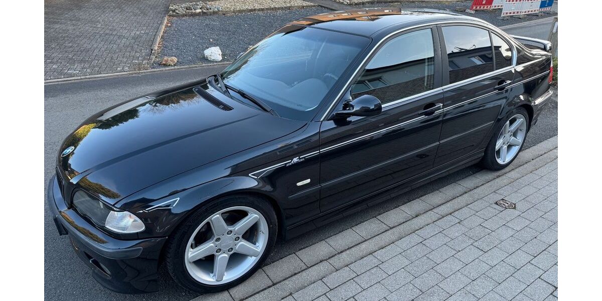 BMW 323 270.000 km 5.400 &euro; Herzogenrath 52134