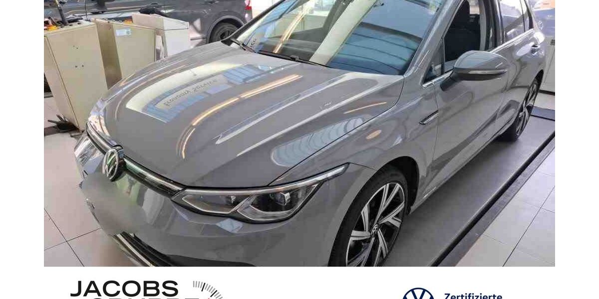 VW Golf 8.532 km 23.870 &euro; Aachen 52078