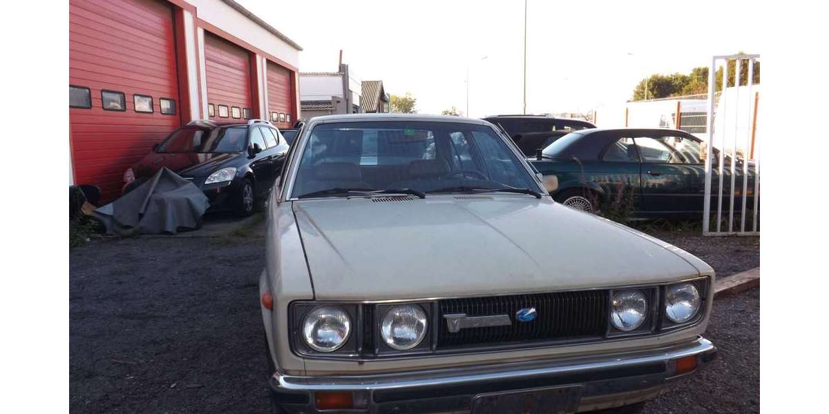 Toyota Carina 41.000 km 5.999 &euro; Dueren 52353