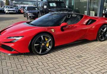 Ferrari SF90 Stradale 1.050 km 444.000 &euro; Düren 52351