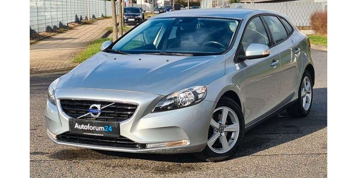 Volvo V40 40.000 km 13.600 &euro; Jülich 52428