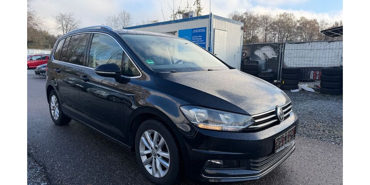 VW Touran 245.000 km 8.990 &euro; aachen 52070