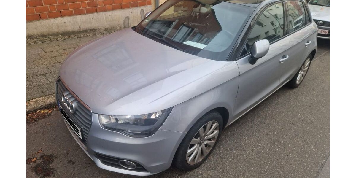 Audi A1 90.000 km 10.900 &euro; Aachen 52074