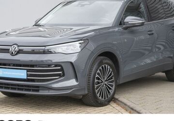 VW Tiguan 19.639 km 37.990 &euro; Düren 52351
