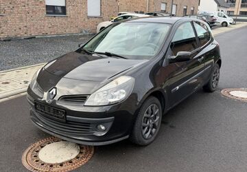 Renault Clio 216.000 km 1.800 &euro; Gangelt 52538