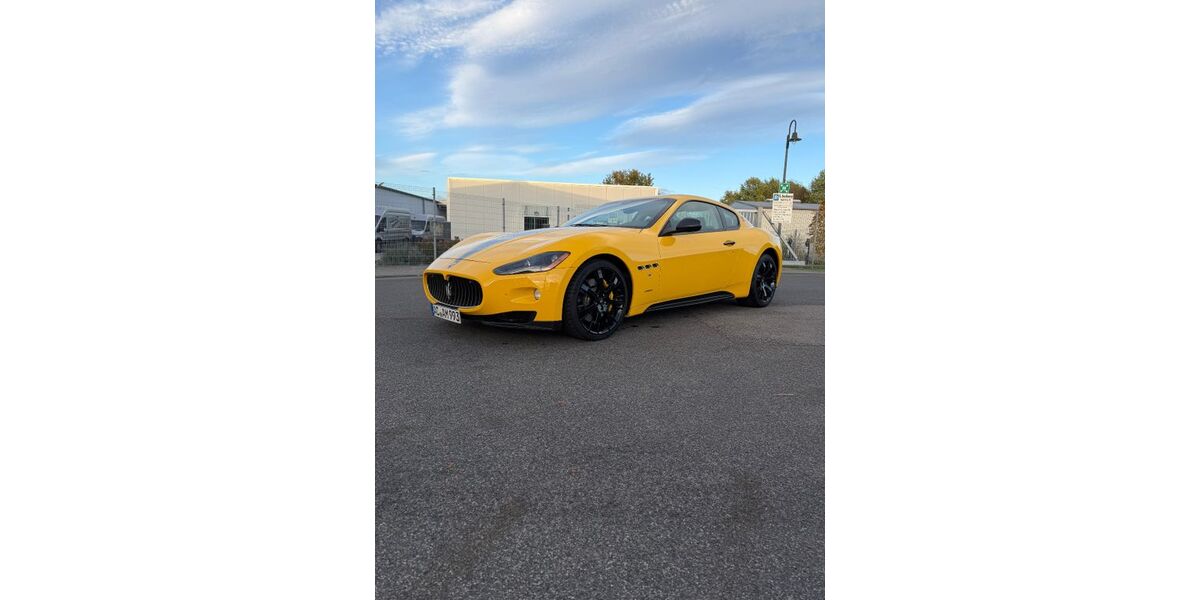 Maserati Granturismo 23.560 km 49.990 &euro; Inden 52459
