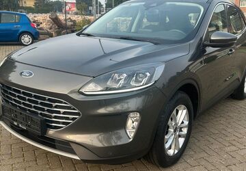 Ford Kuga 131.000 km 16.999 &euro; würselen 52146