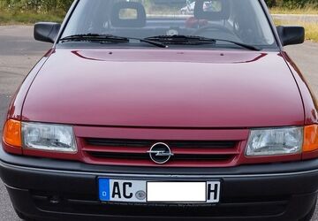Opel Astra 84.300 km 3.300 &euro; Aachen 52078