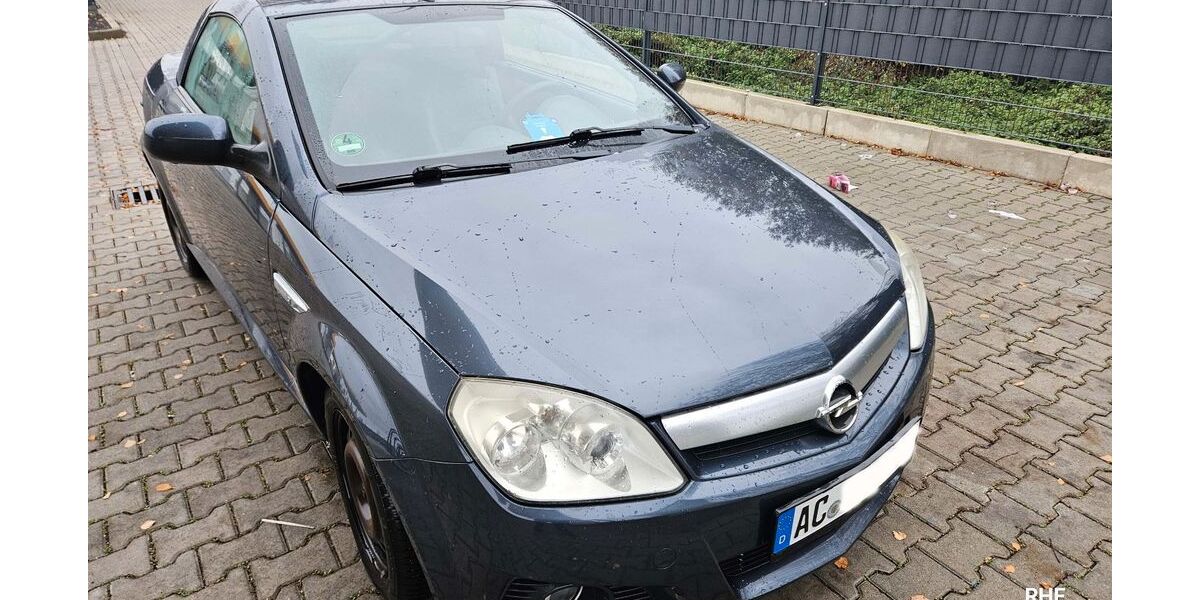 Opel Tigra 97.300 km 2.300 &euro; Alsdorf 52477