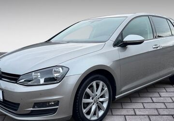 VW Golf 82.000 km 11.489 &euro; Linnich 52441