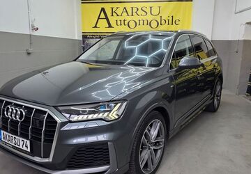 Audi Q7 164.801 km 46.950 &euro; Übach-Palenberg bei Aachen 52531