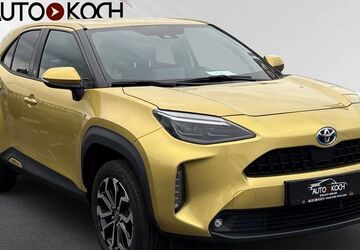 Toyota Yaris Cross 74.968 km 21.889 &euro; Düren 52351