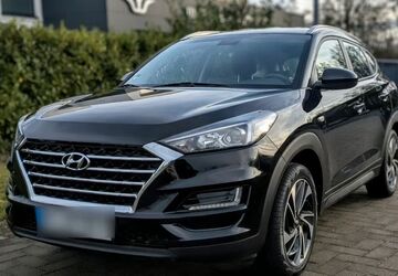 Hyundai TUCSON 92.266 km 13.500 &euro; Geilenkirchen 52511