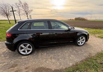 Audi A3 92.300 km 17.000 &euro; Jülich 52428