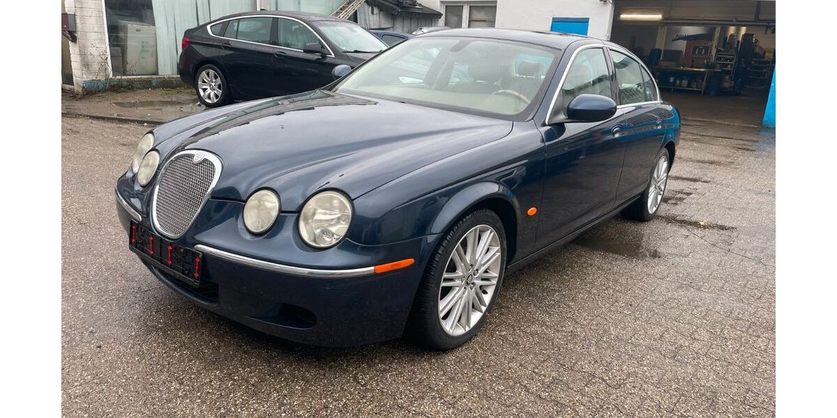Jaguar S-Type 165.844 km 2.999 &euro; Aachen 52068