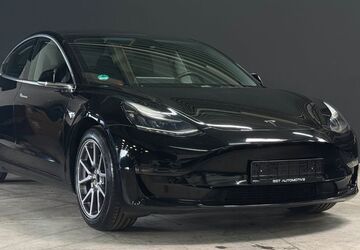 Tesla Model 3 97.580 km 21.900 &euro; Jülich 52428