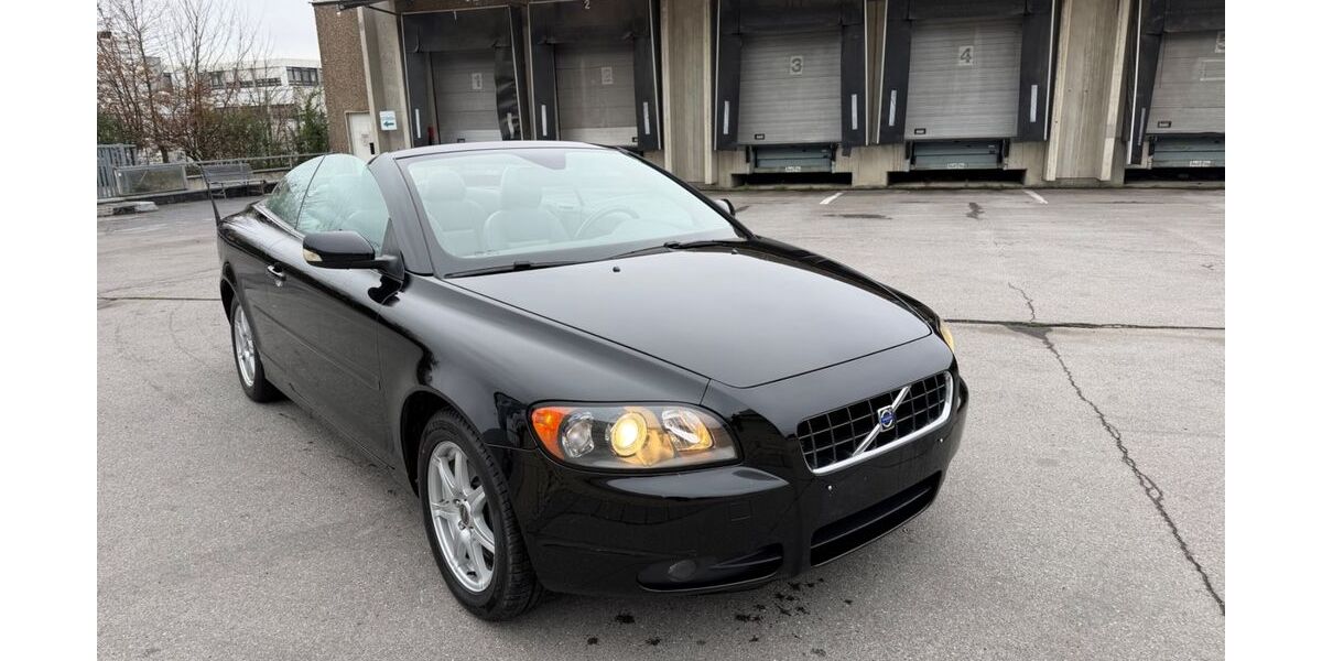 Volvo C70 140.000 km 4.900 &euro; Aachen 52080