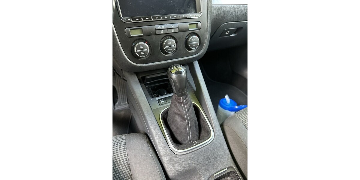 VW Golf V Variant 239.000 km 3.999 &euro; Aachen 52058