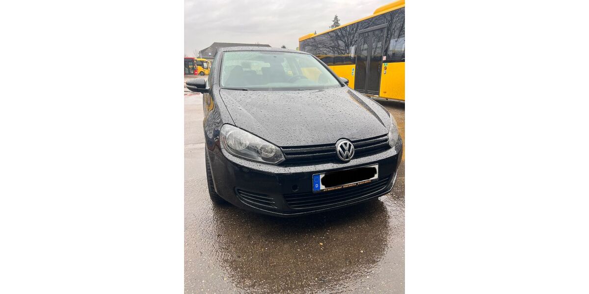 VW Golf 100.085 km 3.900 &euro; Niederzier 52382