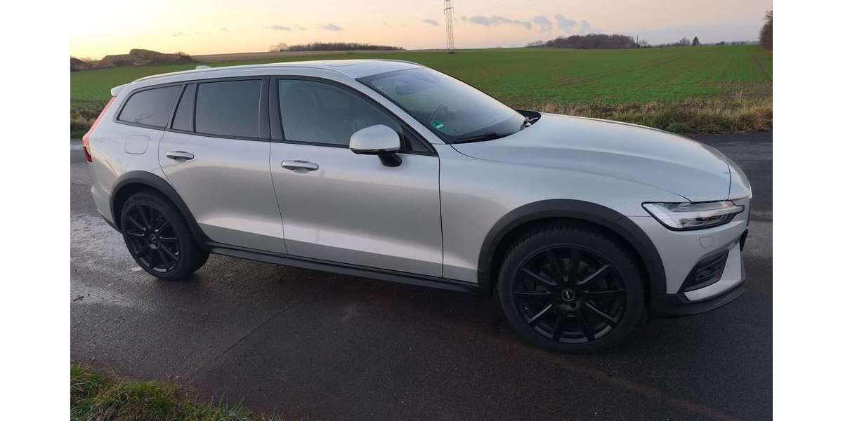 Volvo V60 84.200 km 27.770 &euro; Kreuzau 52372