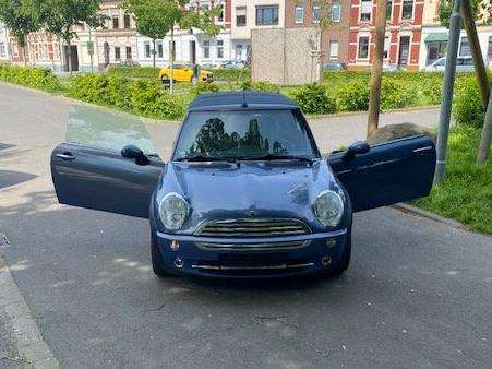 Mini Cooper 180.000 km 3.400 &euro; Eschweiler 52249