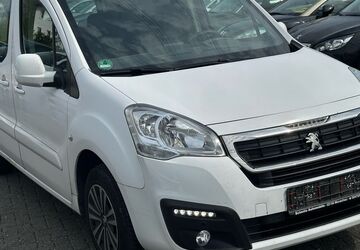 Peugeot Partner 182.000 km 6.400 &euro; Aachen 52070