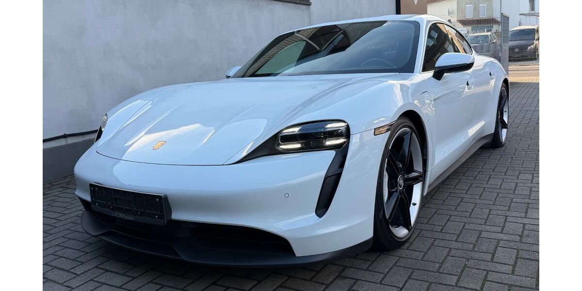Porsche Taycan 77.000 km 48.900 &euro; Übach Palenberg 52531
