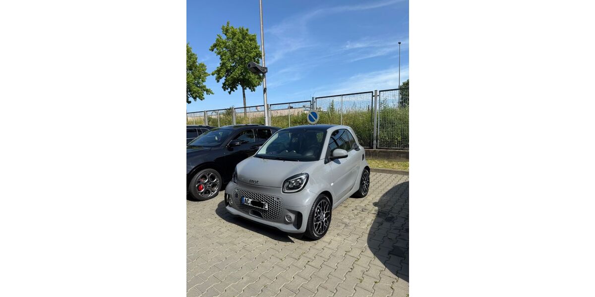 Smart ForTwo 14.000 km 15.600 &euro; Aachen 52078