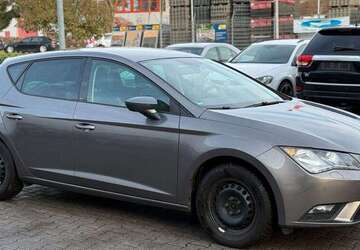 Seat Leon 196.982 km 6.990 &euro; Alsdorf - Aachen 52477