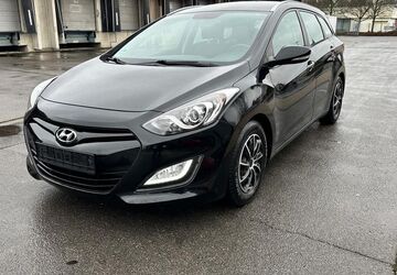 Hyundai i30 135.000 km 7.900 &euro; Aachen 52080
