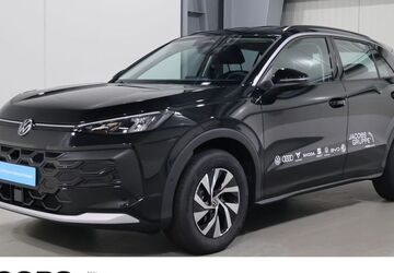 VW T-Roc 6.666 km 25.940 &euro; Aachen 52078