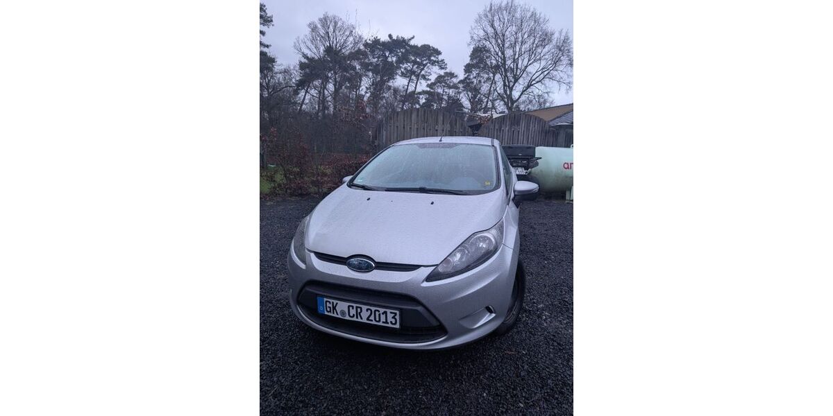 Ford Fiesta 181.102 km 2.500 &euro; Selfkant 52538