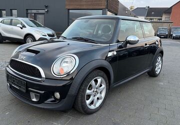 Mini Cooper SD 127.184 km 5.950 &euro; Übach Palenberg 52531