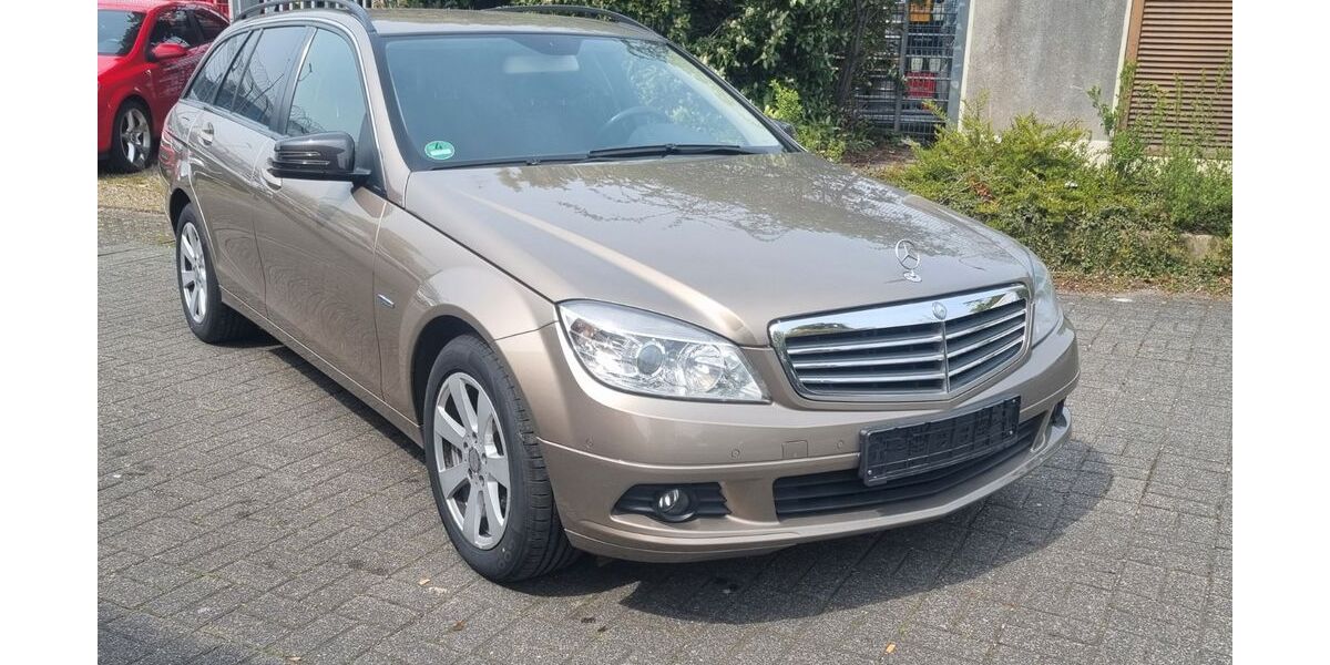 Mercedes-Benz C 220 209.889 km 7.750 &euro; Würselen 52146