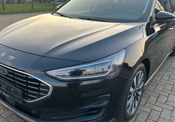 Ford Focus 141.000 km 14.999 &euro; würselen 52146