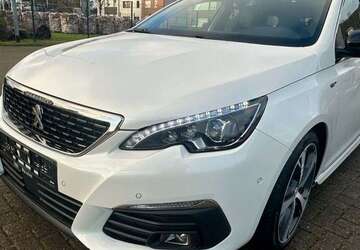 Peugeot 308 148.000 km 10.999 &euro; Würselen / Aachen 52146