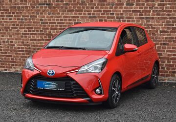 Toyota Yaris 10.000 km 13.990 &euro; Düren 52351