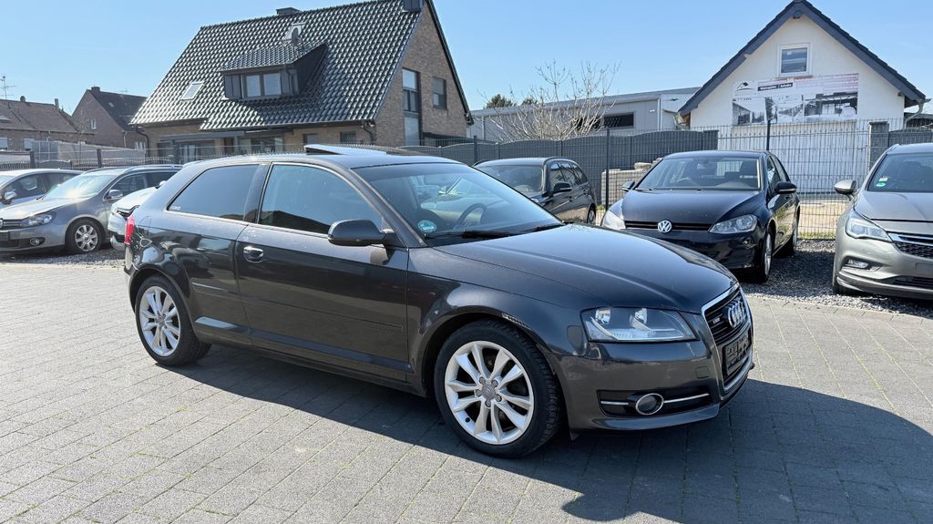 Audi A3 287.813 km 4.250 &euro; Übach Palenberg 52531