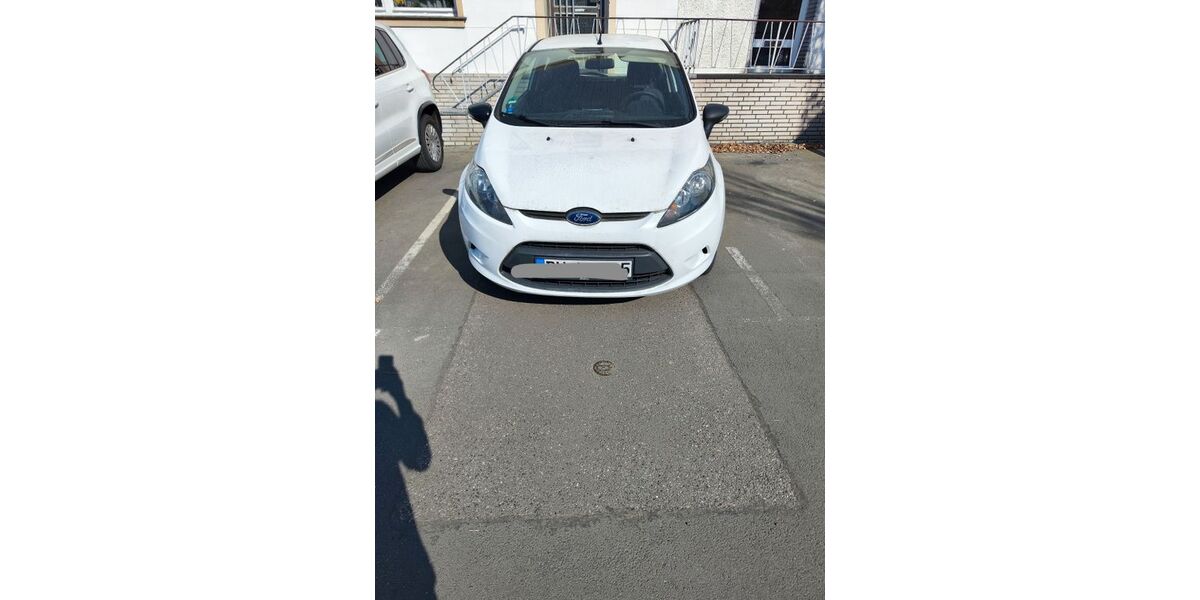 Ford Fiesta 235.000 km 1.999 &euro; Düren 52351