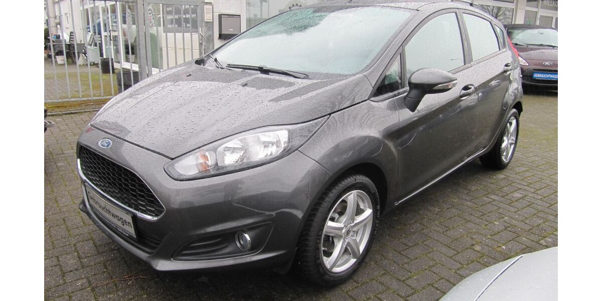 Ford Fiesta 58.800 km 8.499 &euro; Düren 52353
