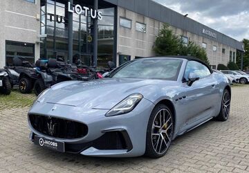 Maserati GranCabrio 15.000 km 173.980 &euro; Eschweiler 52249