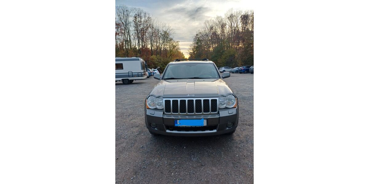 Jeep Grand Cherokee 260.000 km 7.200 &euro; Niederzier 52382