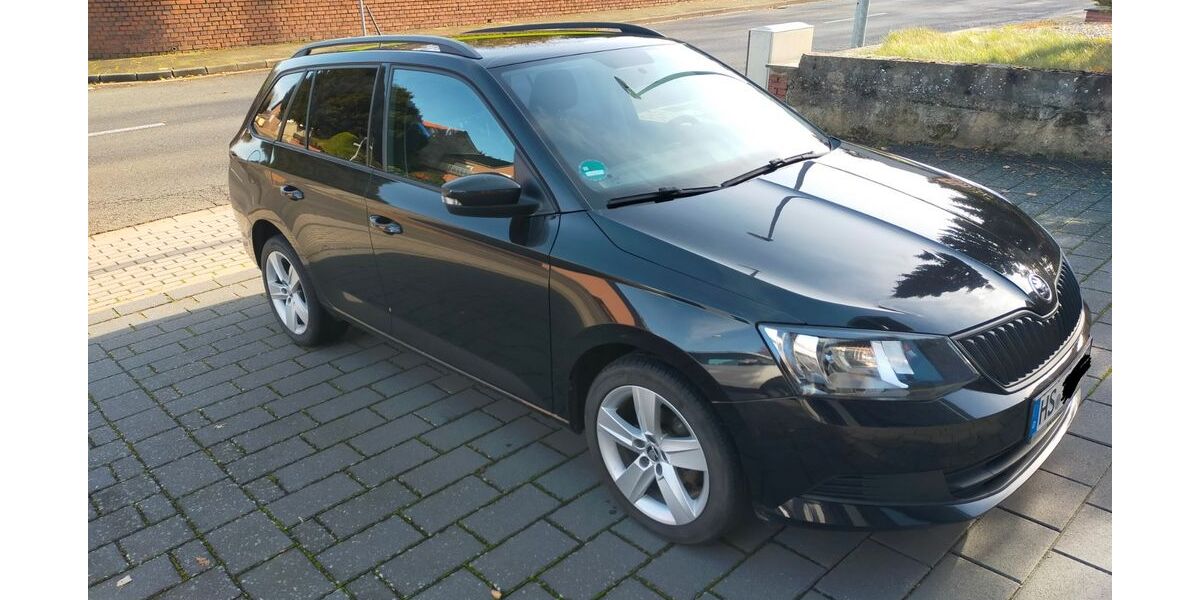 Skoda Fabia 128.110 km 7.800 &euro; Geilenkirchen 52511