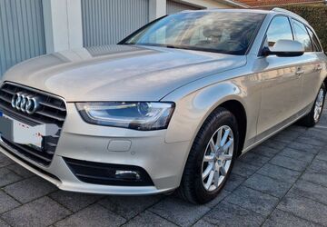 Audi A4 200.000 km 11.300 &euro; Eschweiler 52249