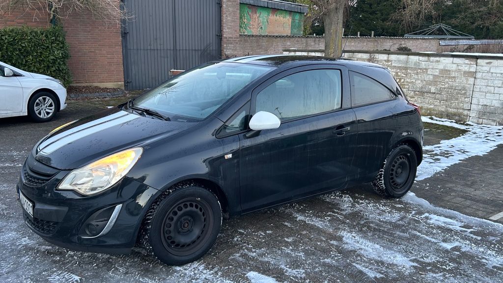 Opel Corsa 107.000 km 3.800 &euro; Übach-Palenberg 52531