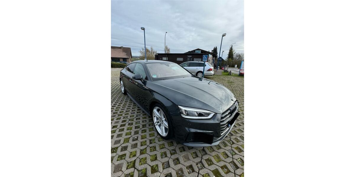 Audi A5 133.000 km 26.500 &euro; Aachen 52076