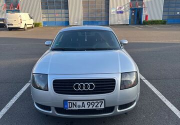 Audi TT 285.000 km 2.800 &euro; Düren 52355