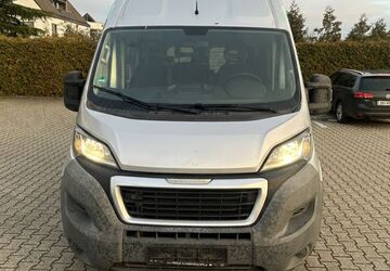 Peugeot Boxer 189.000 km 8.950 &euro; Düren 52351